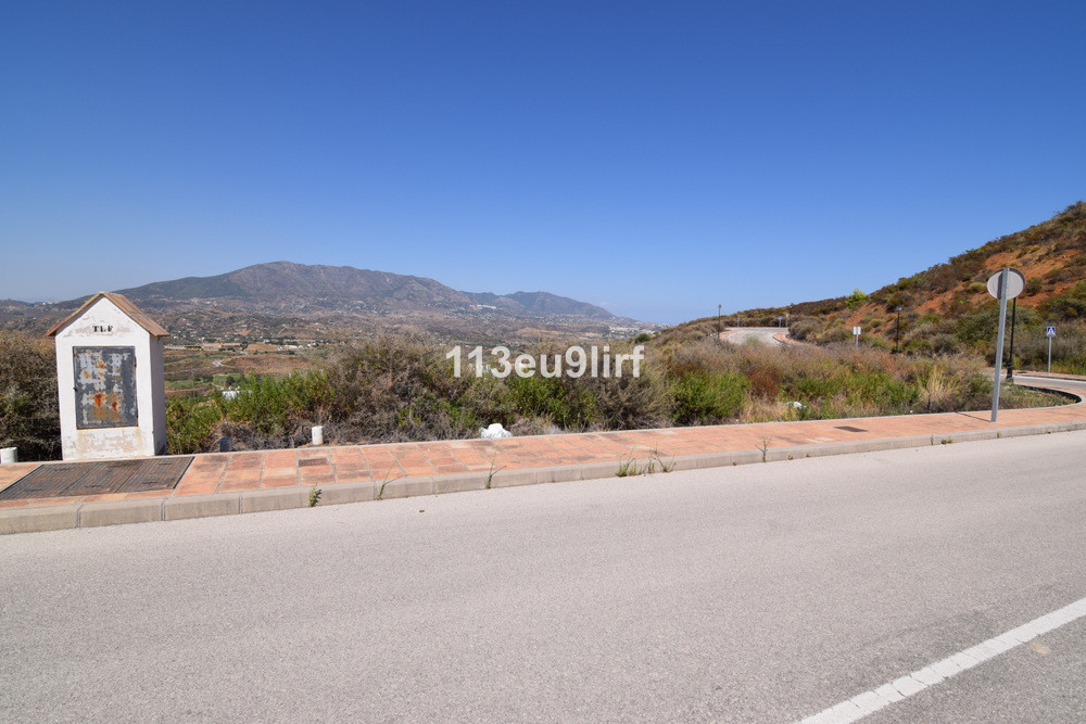 Land in Mijas