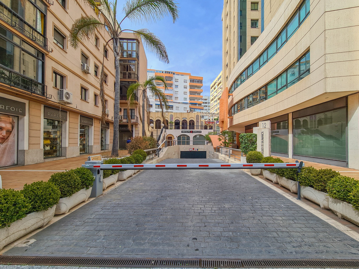 Gewerbeimmobilie in Marbella