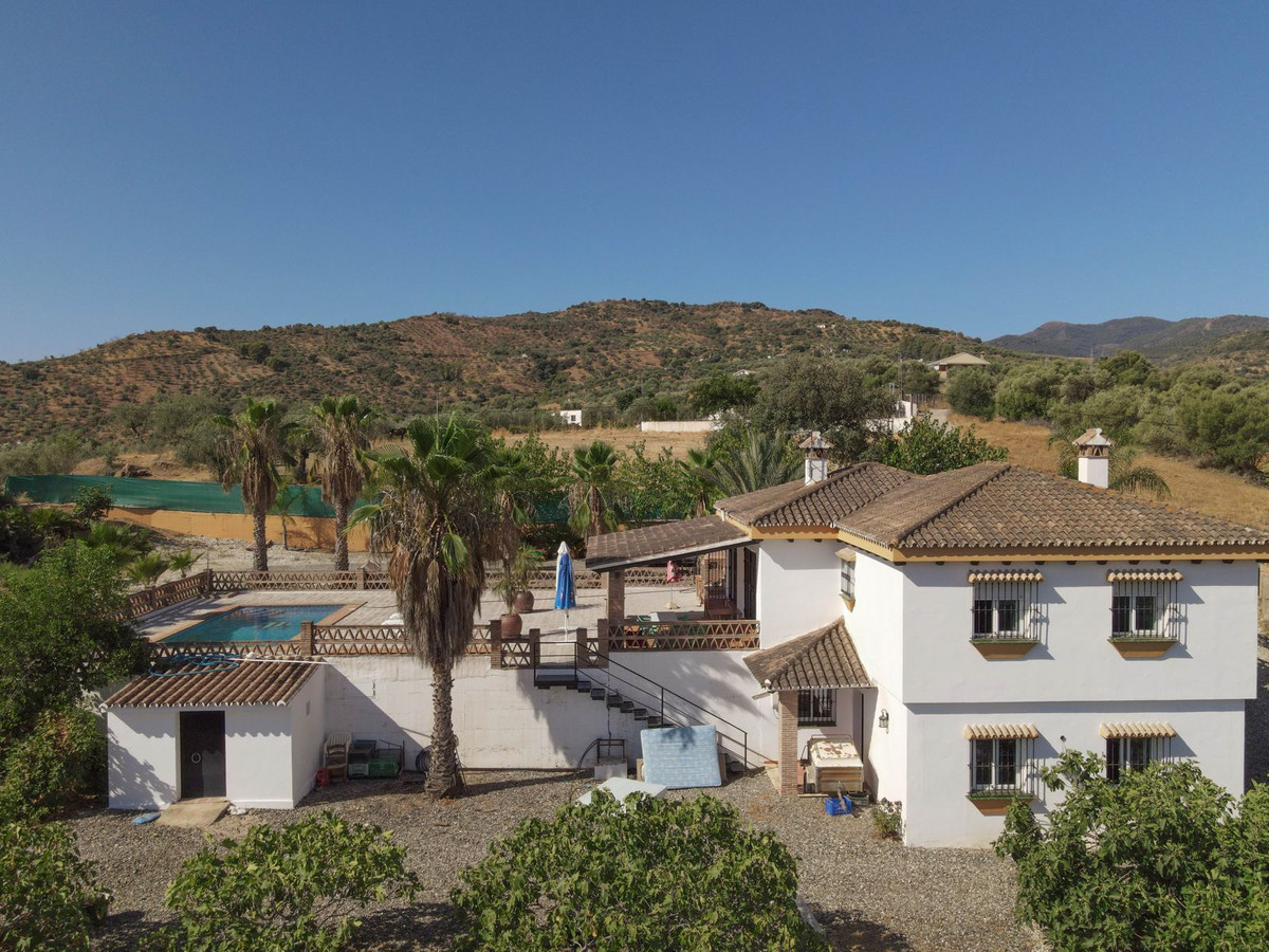Villa in Guaro