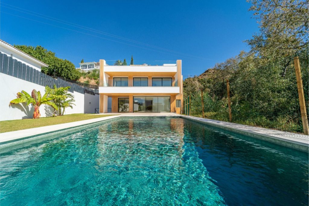 Villa in Benalmadena