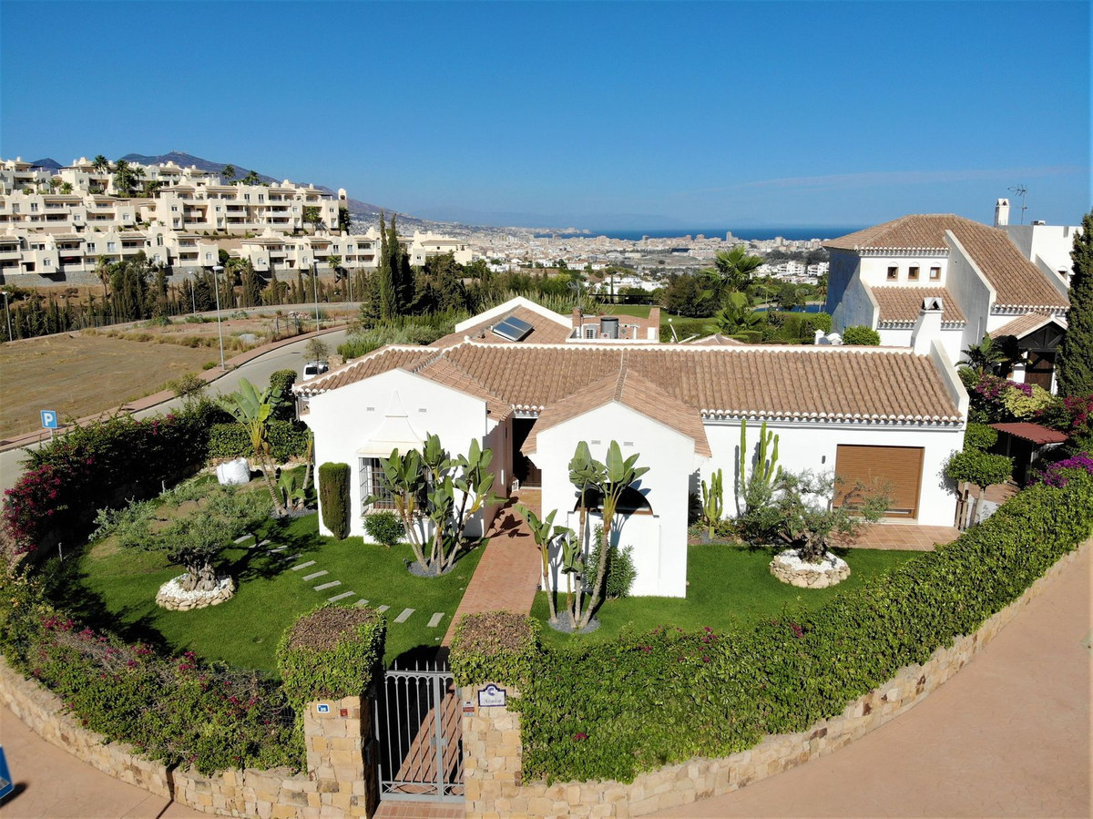 Villa in Cerros del Aguila