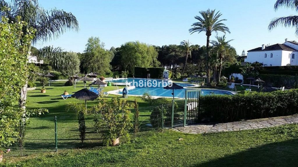 Villa in Estepona