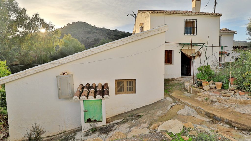 Villa in Comares