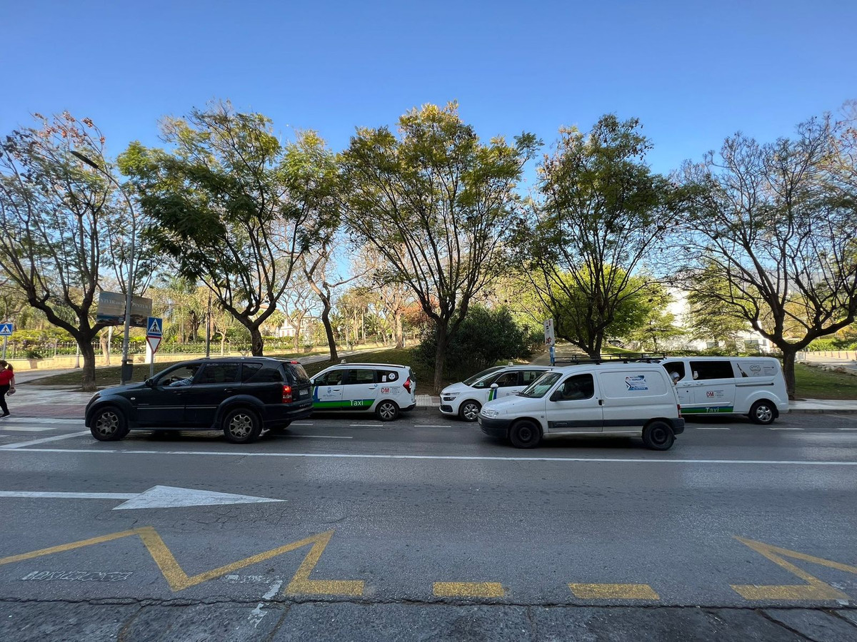Gewerbeimmobilie in Estepona Centro