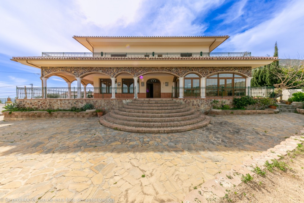 Villa in Churriana