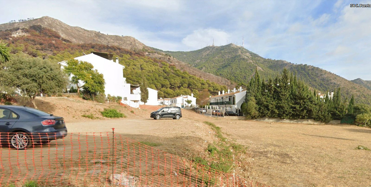 Grundstück in Mijas