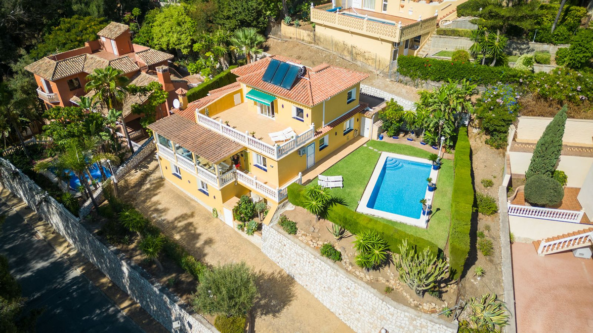Villa in Torrenueva