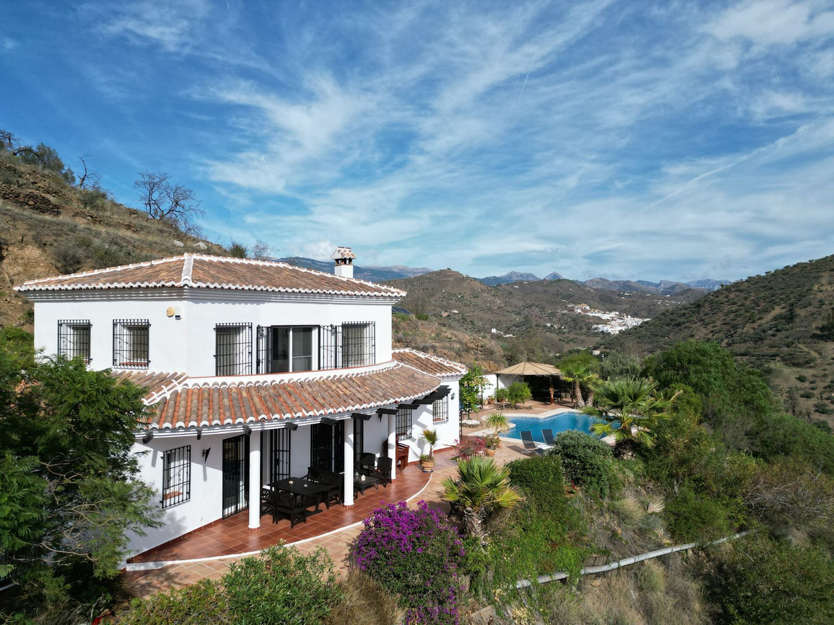 Villa in Arenas
