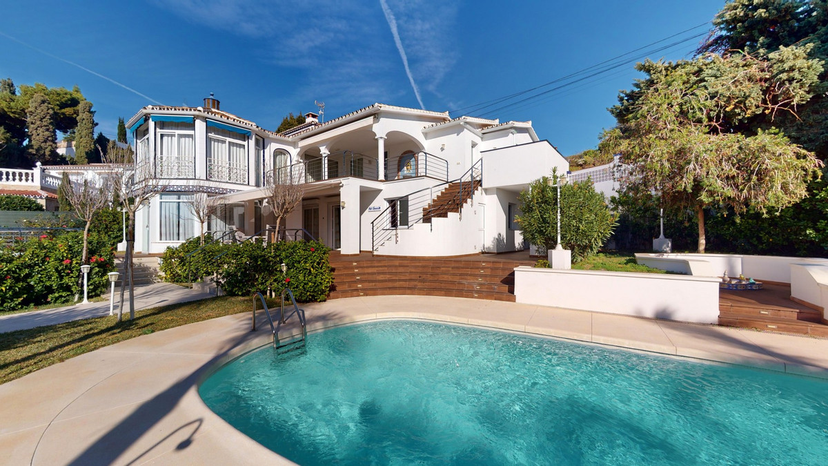 Villa in Caleta de Vélez