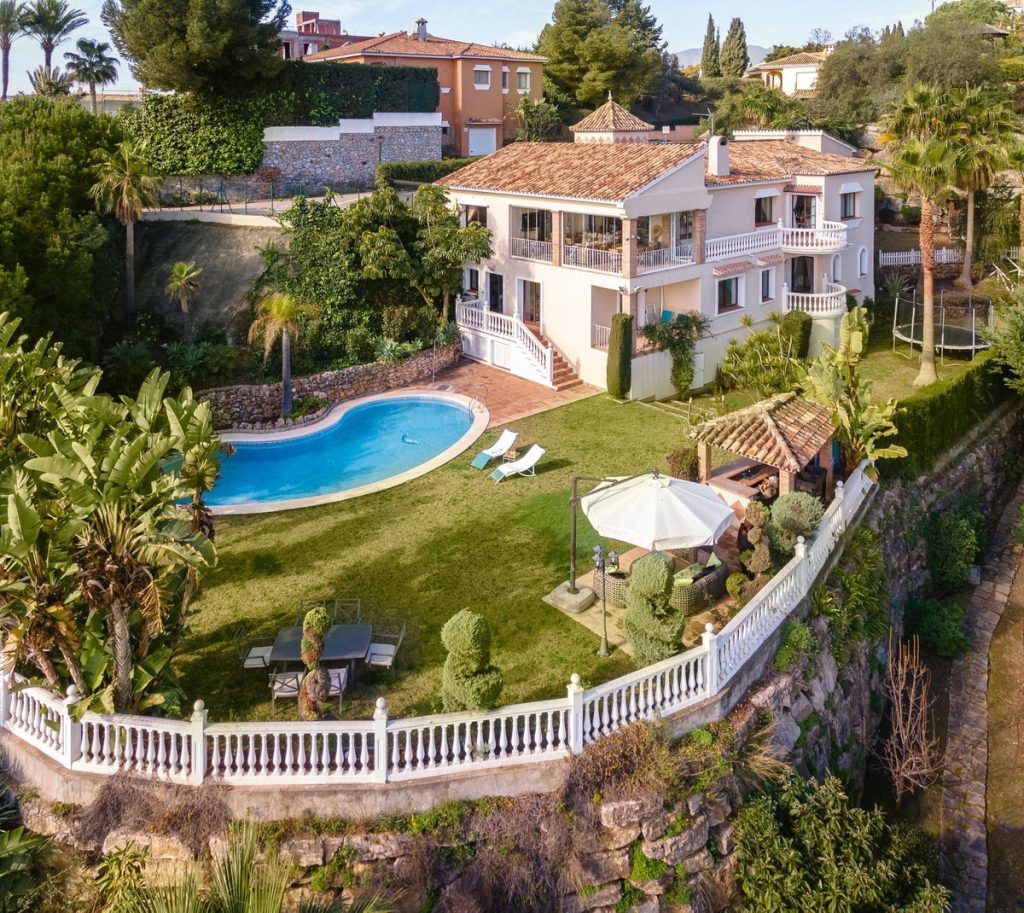 Villa in El Paraiso