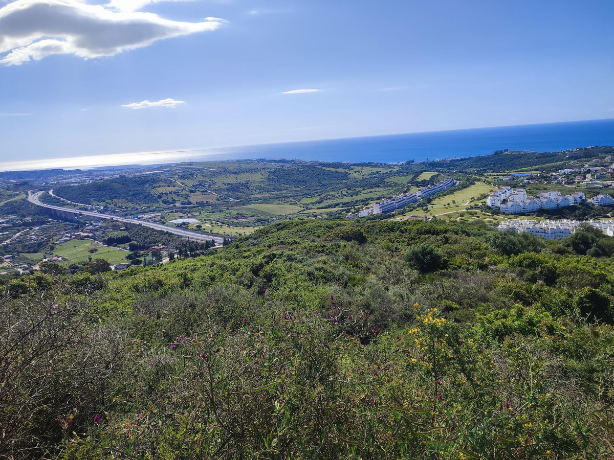 Grundstück in Estepona