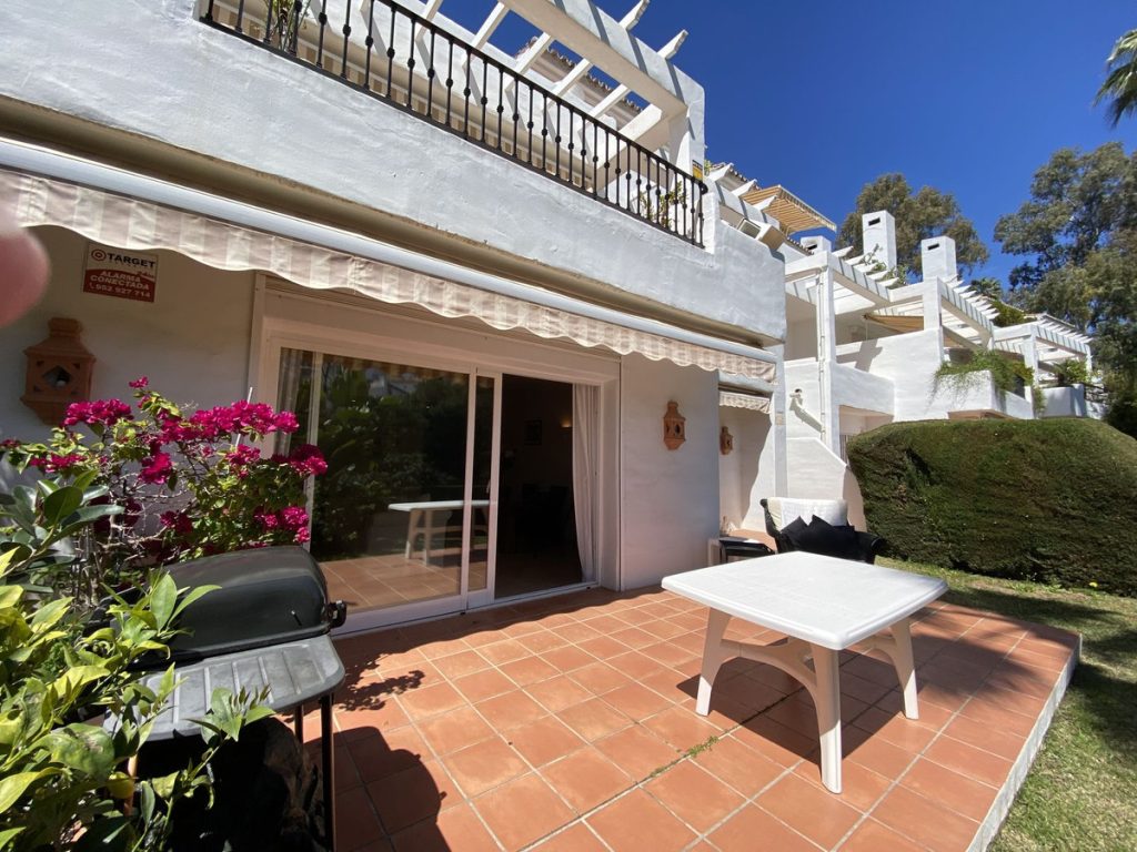 Apartment in Benahavís