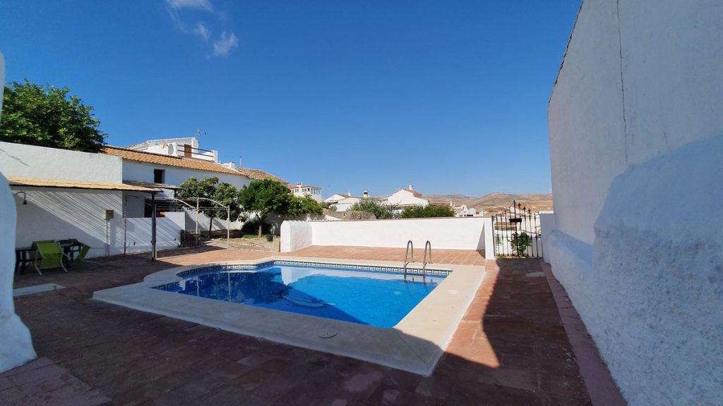 Town house in Ardales