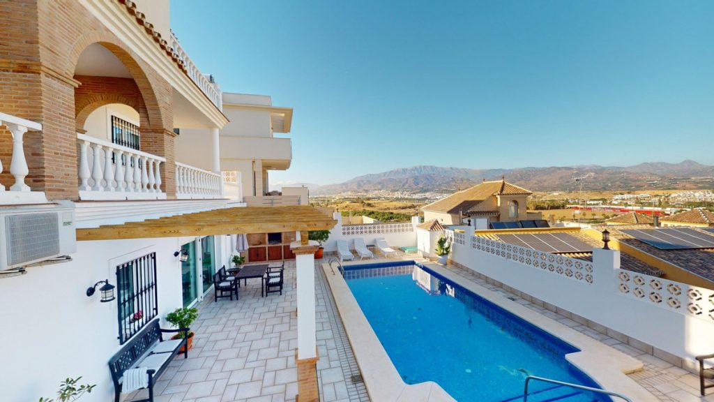 Villa in Vélez-Málaga