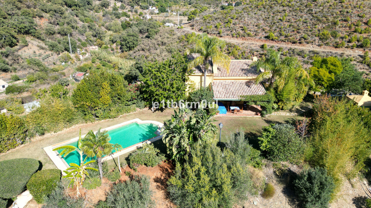 Finca in Ojén