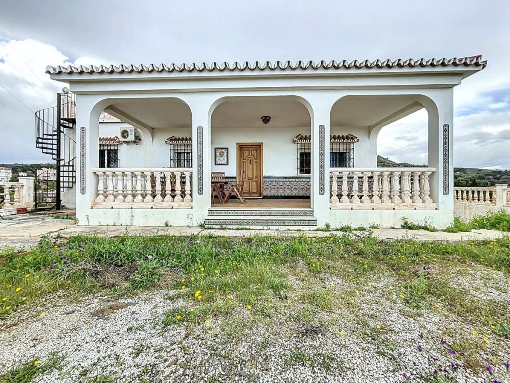 Villa in Vélez-Málaga
