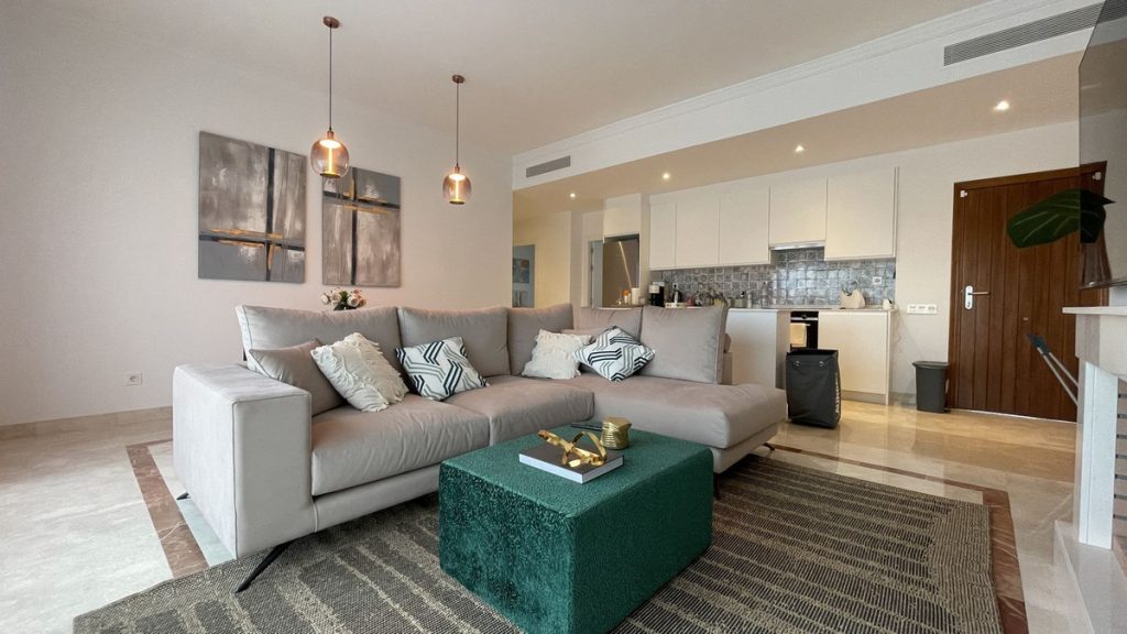 Apartment in El Paraiso