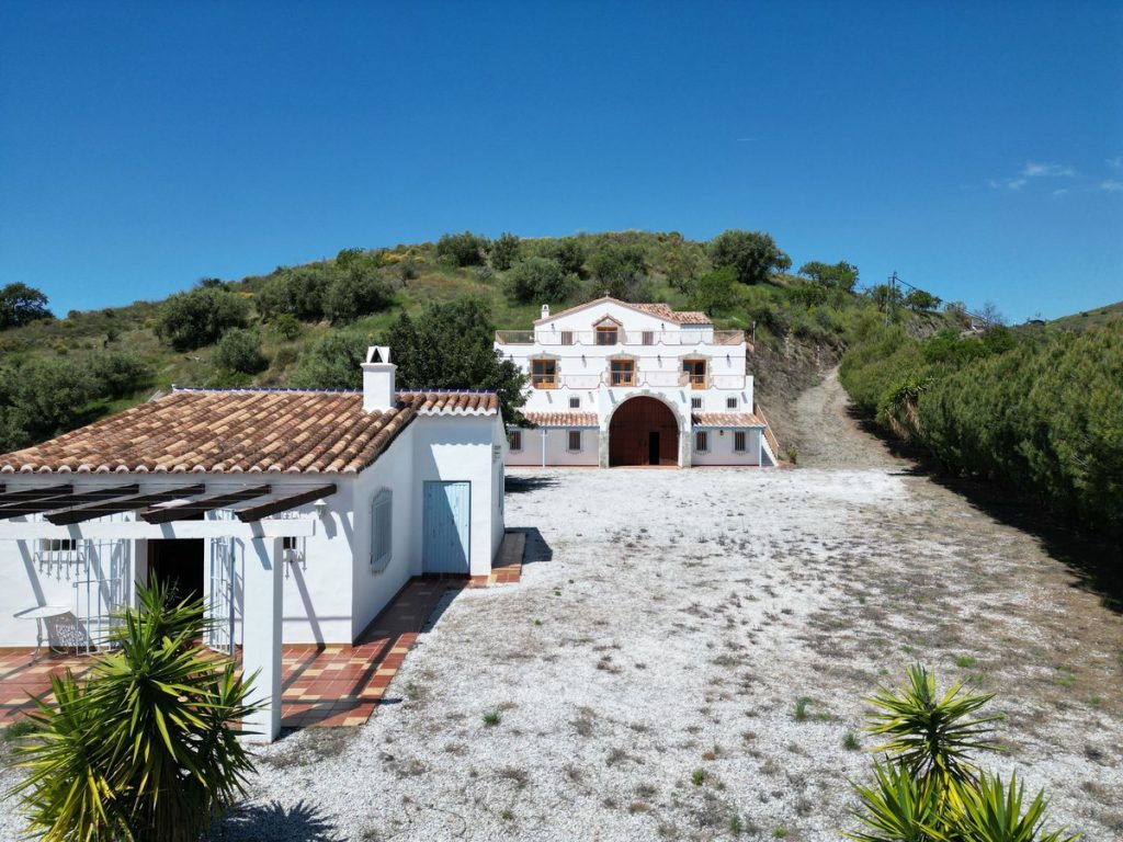 Villa in Sedella
