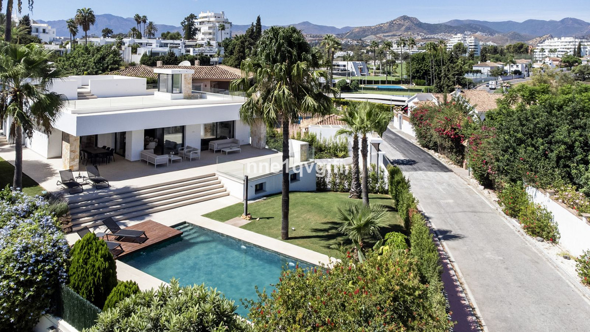 Villa in Guadalmina Alta