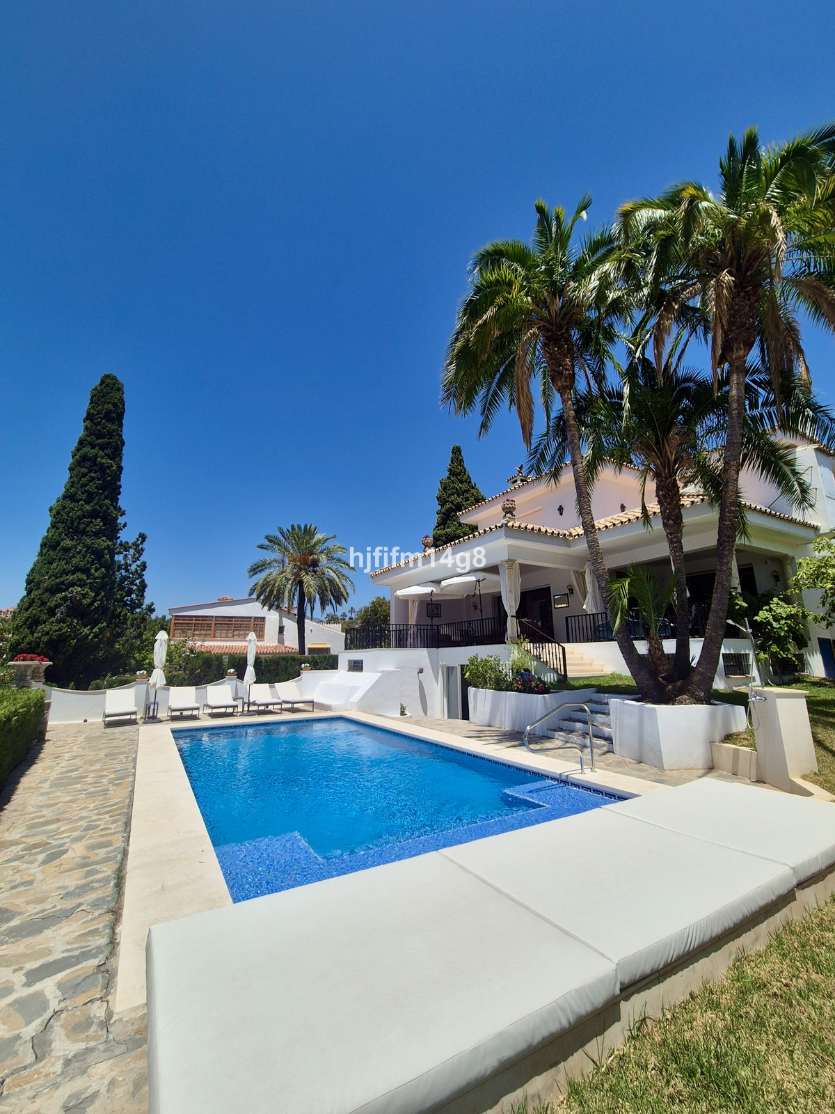 Villa in La Campana