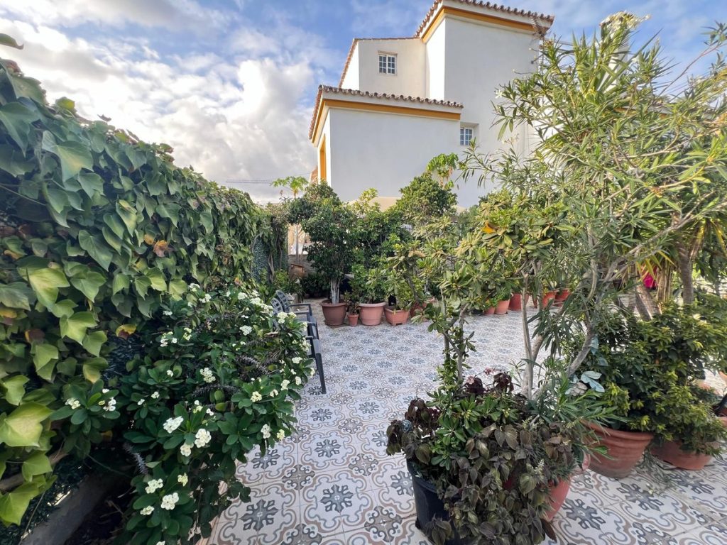 Villa in Estepona