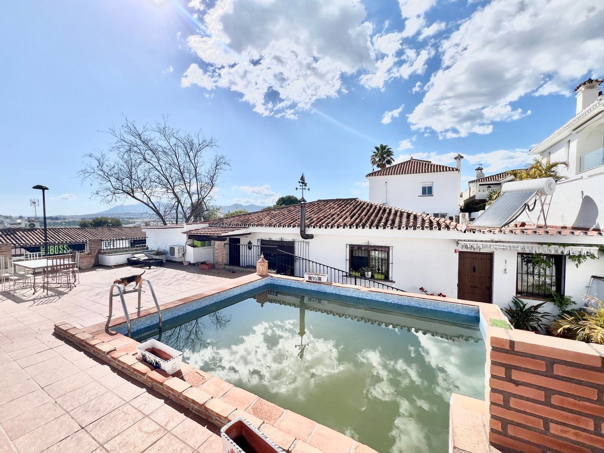 Villa in Nueva Andalucía