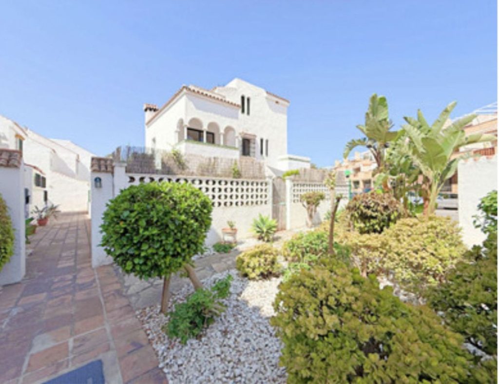 Villa in Manilva