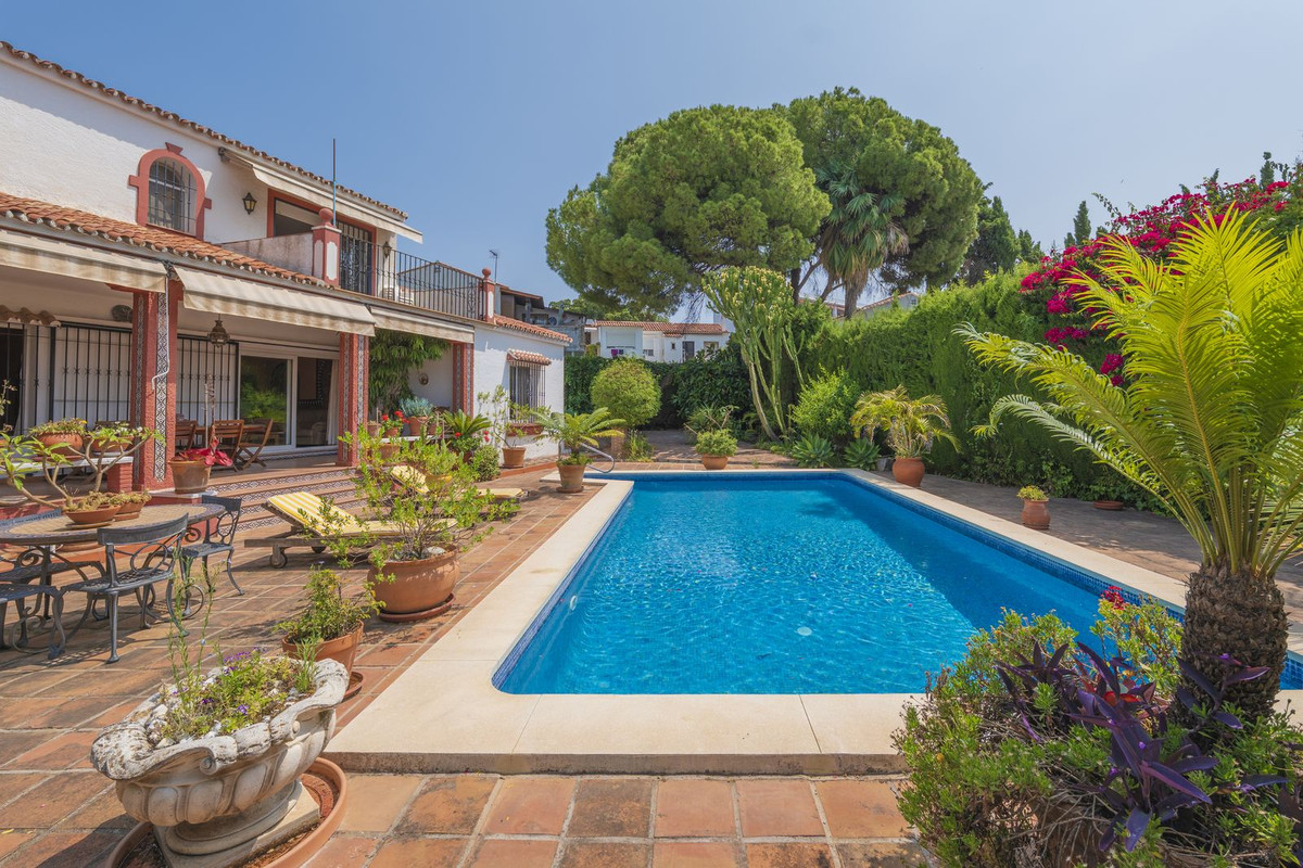 Villa in Marbella Centro