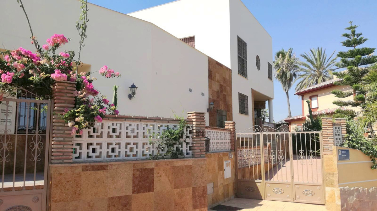 Villa in Estacion de Cartama