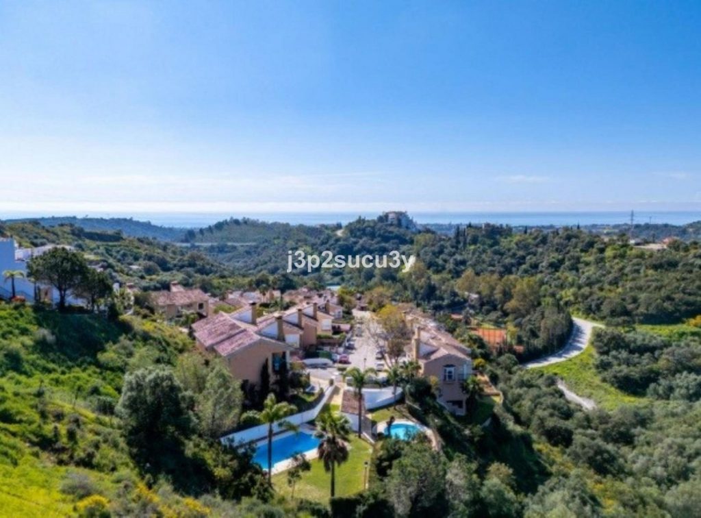 Villa in Estepona