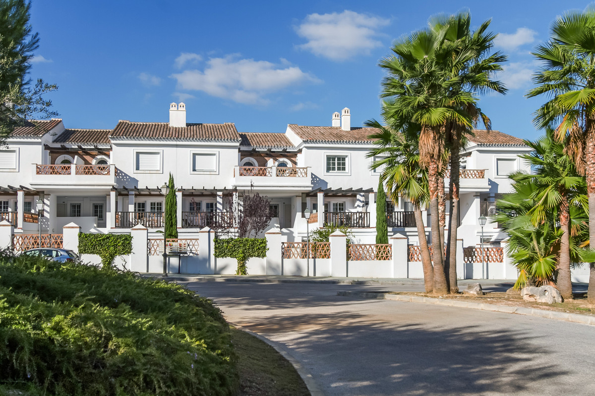 Villa in Lauro Golf
