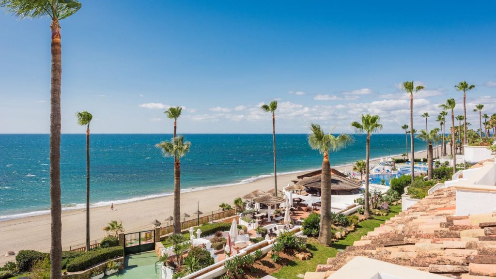 Apartment in Estepona