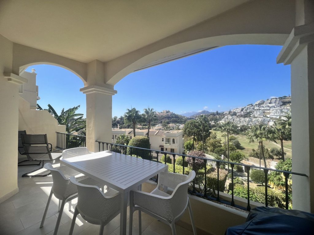 Apartment in Benahavís