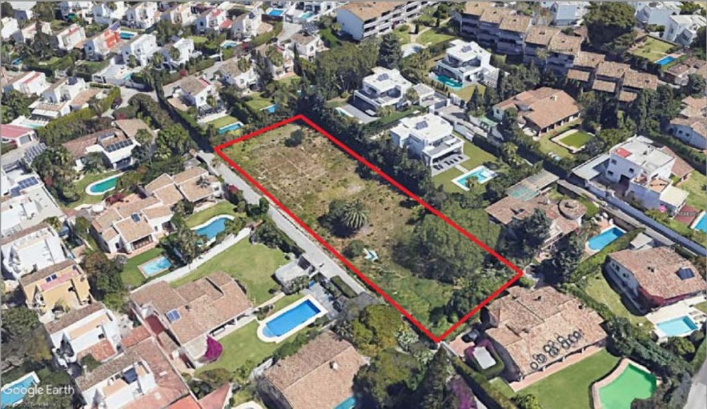 Land in Estepona