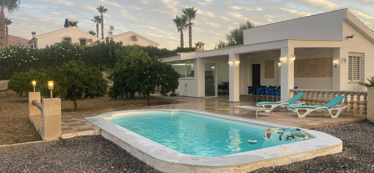 Villa in Alhaurín el Grande