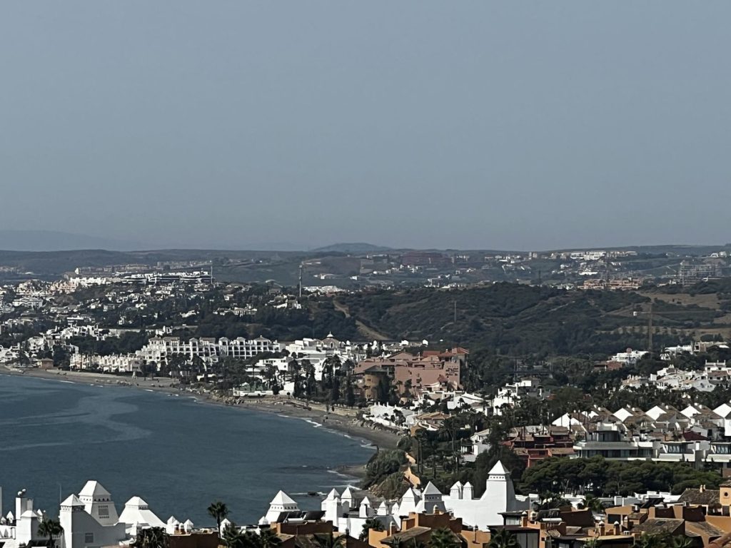 Villa in Estepona