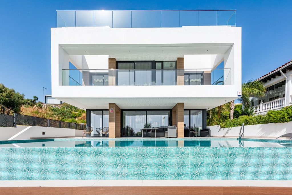 Villa in Estepona