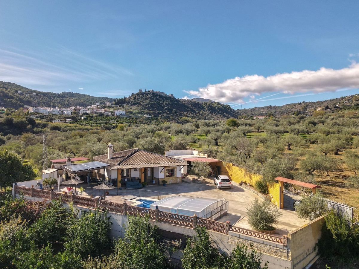 Villa in Monda