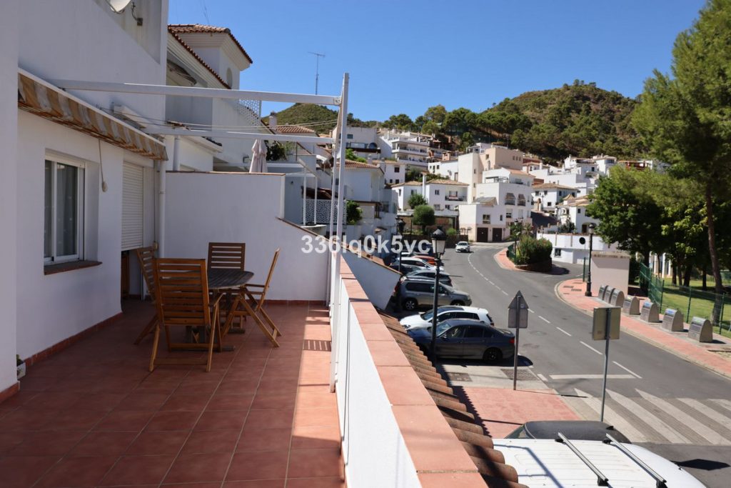 Apartment in Benahavís