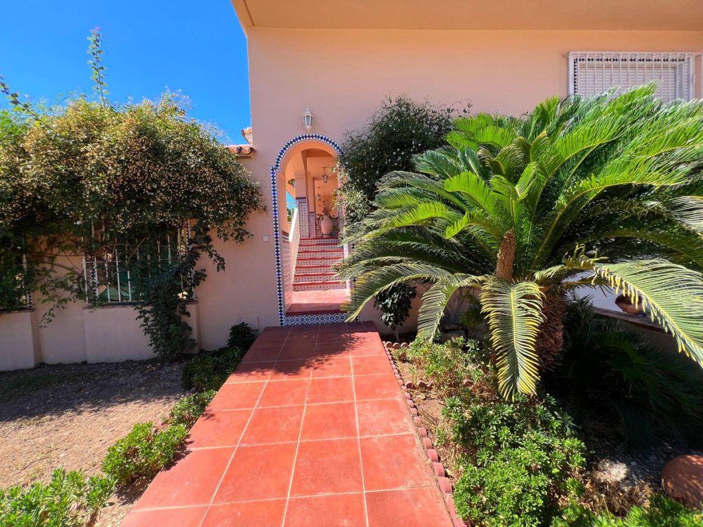 Villa in Benalmadena
