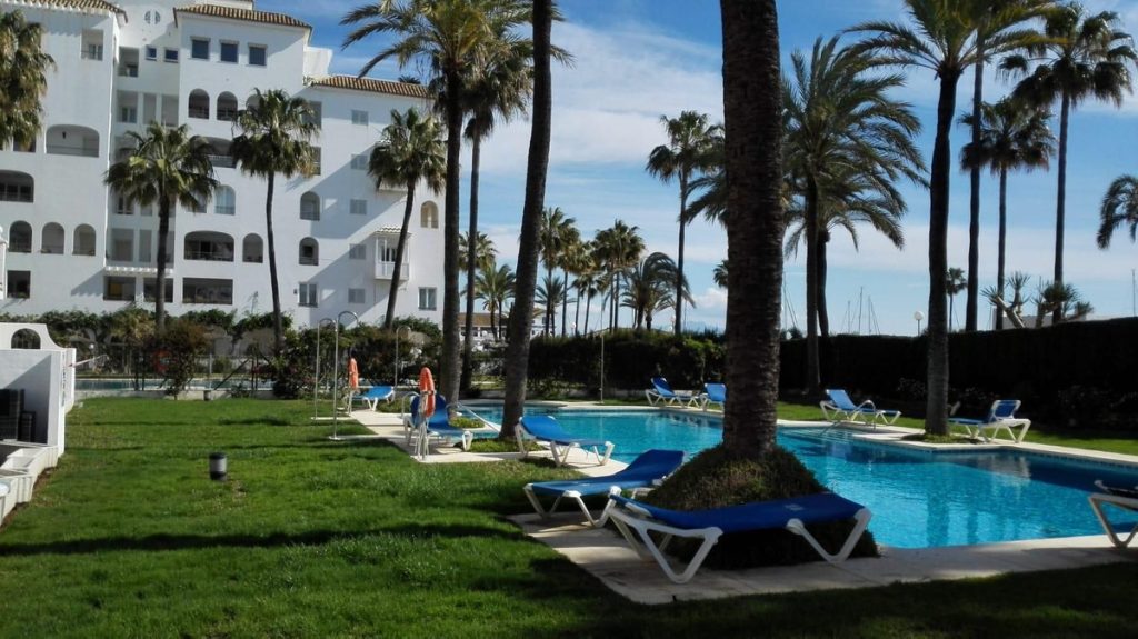 Apartment in Manilva