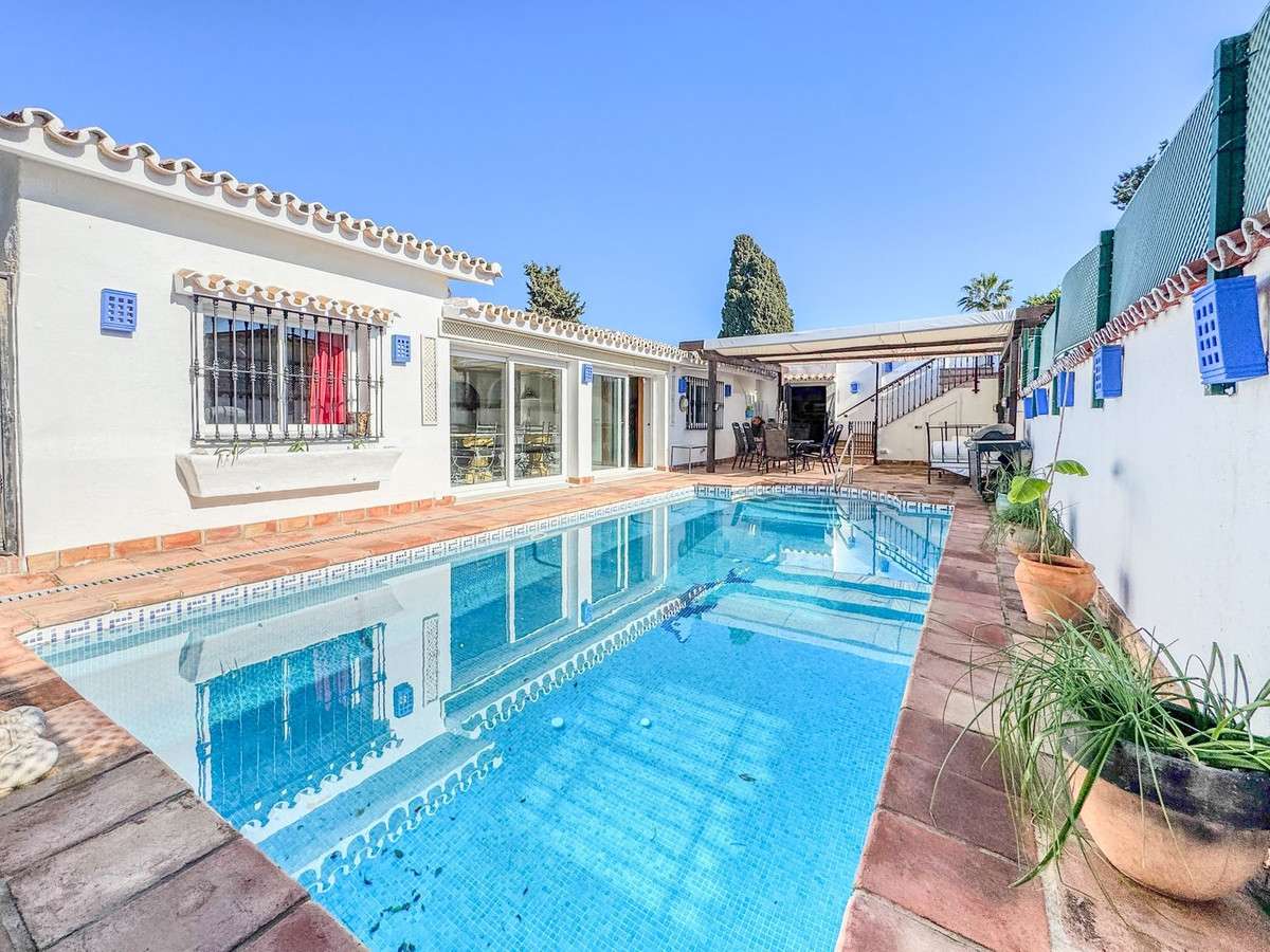 Villa in Costalita