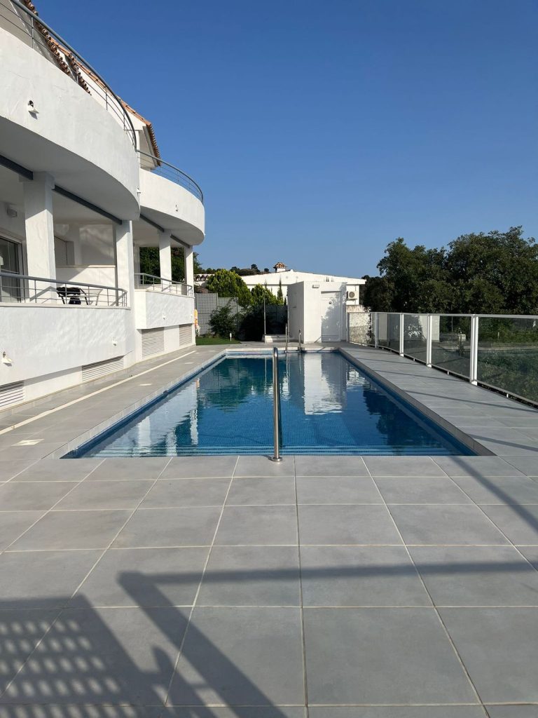 Apartment in Istán