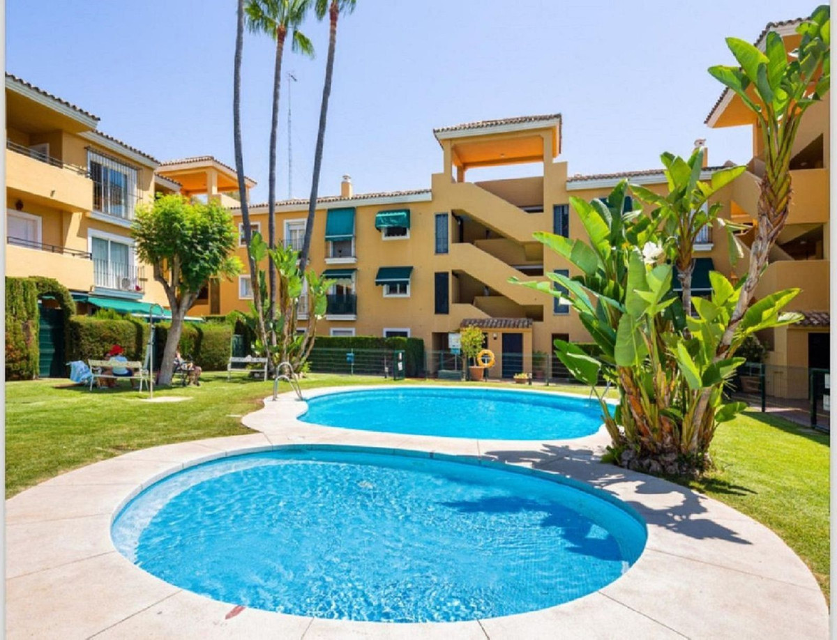 Wohnung in Guadalmina Baja
