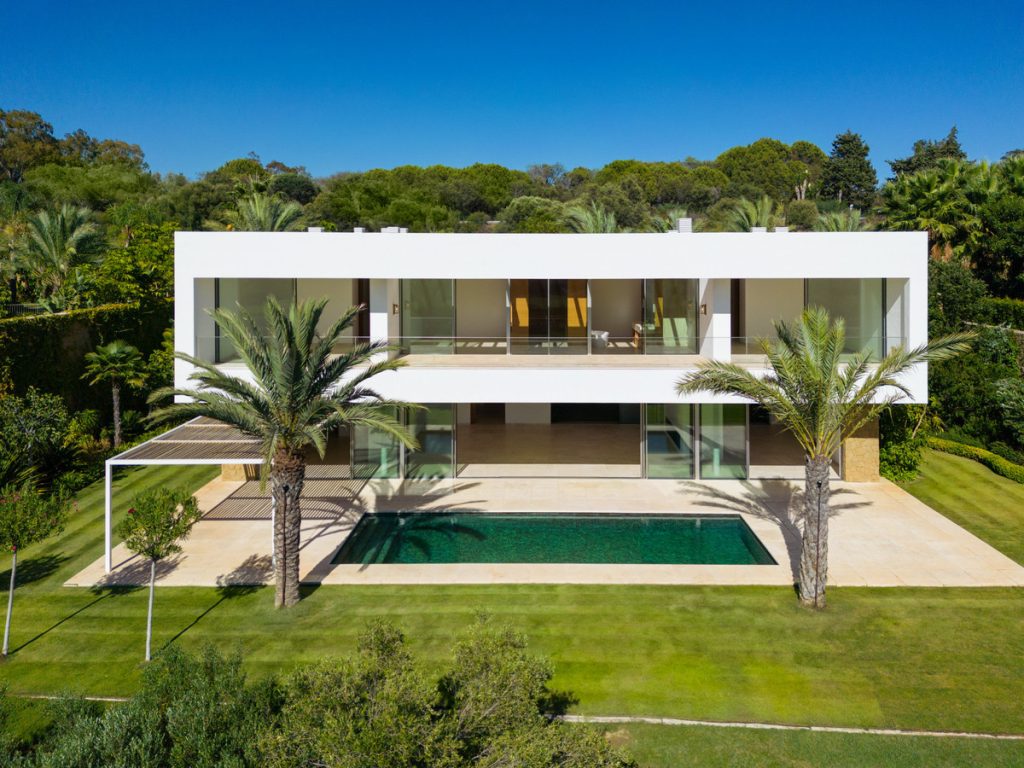 Villa in Casares