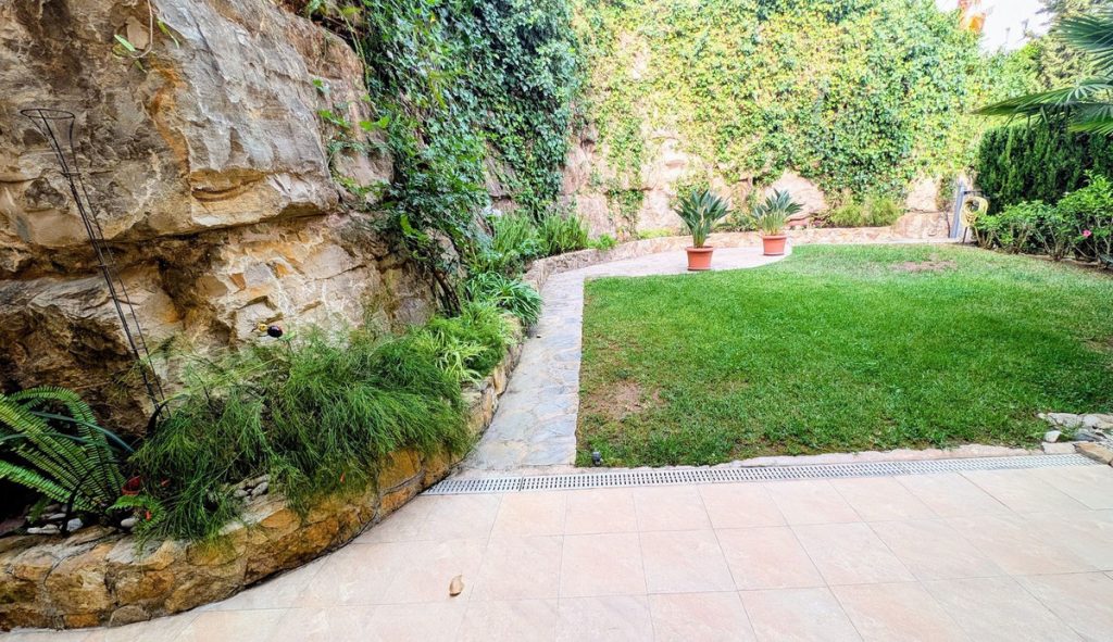 Apartment in Benahavís
