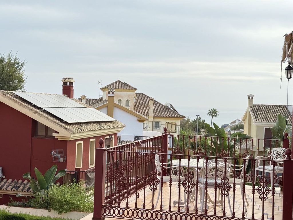 Villa in Benalmadena
