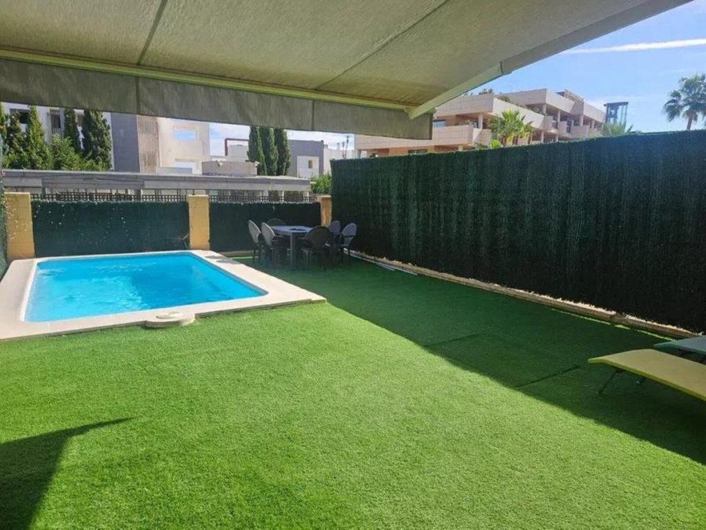 Town house in Estepona