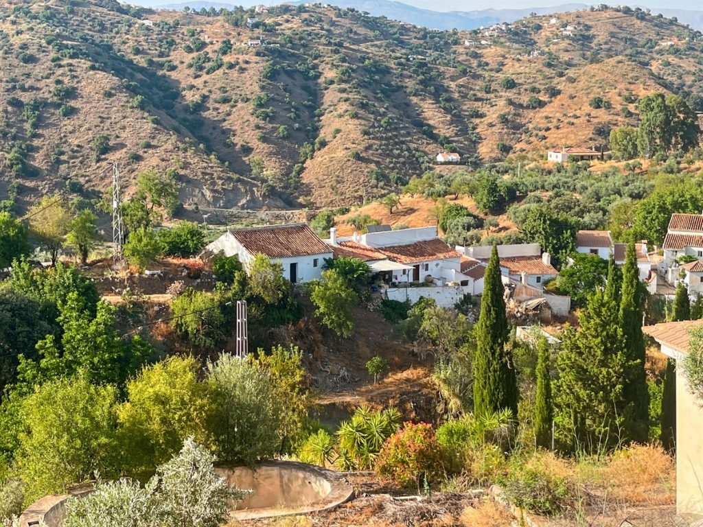 Country house in Comares