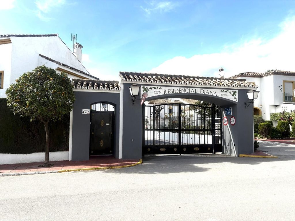 Villa in Estepona